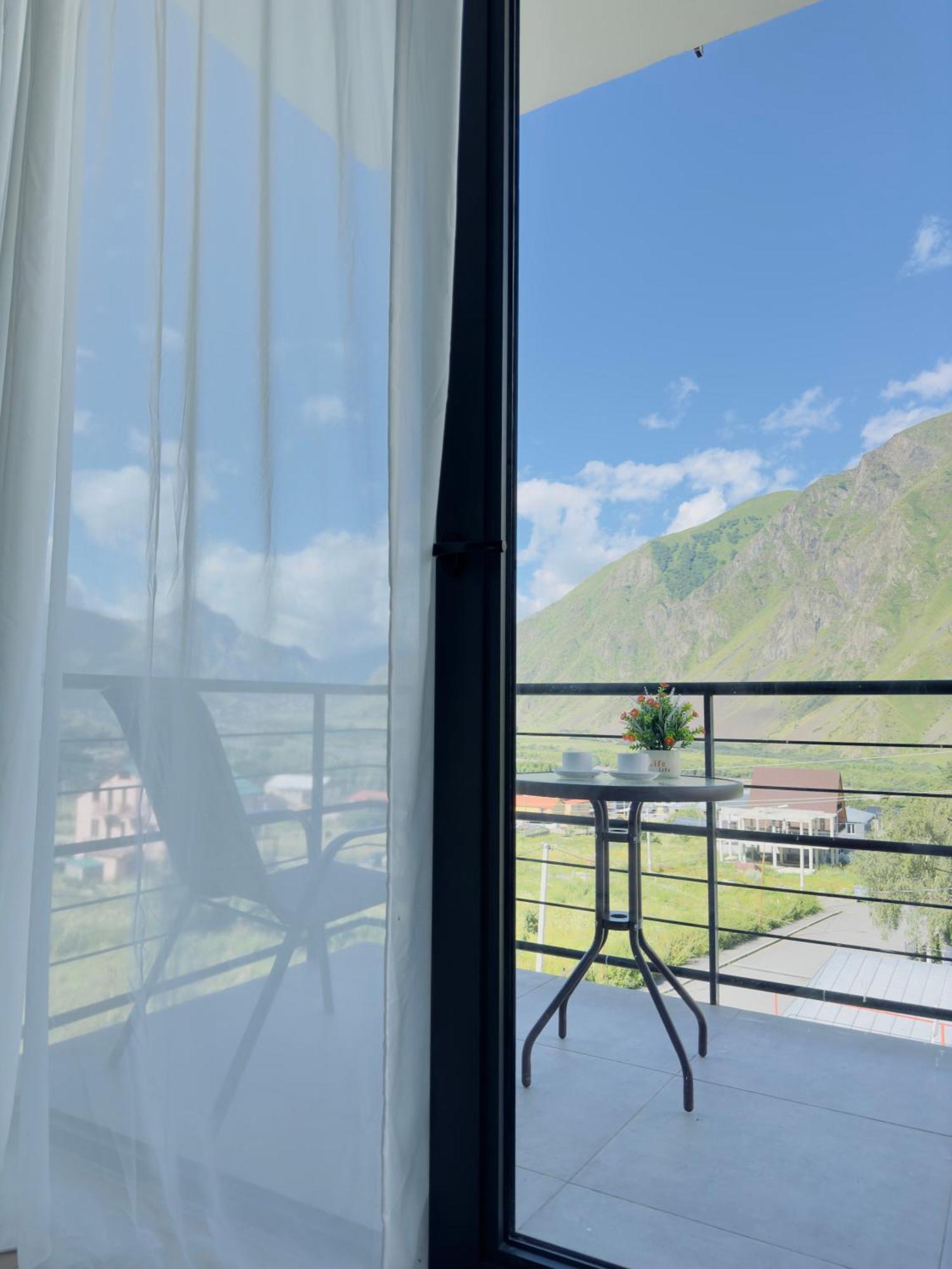 Chalet Kazbegi Hotel Exterior foto